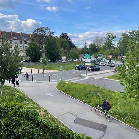 Situe A 5 Minutes De La Gare Apartment Besancon Exterior photo